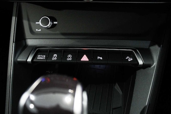 Used Audi Q3 2025 for sale - 76190646: Photo 24