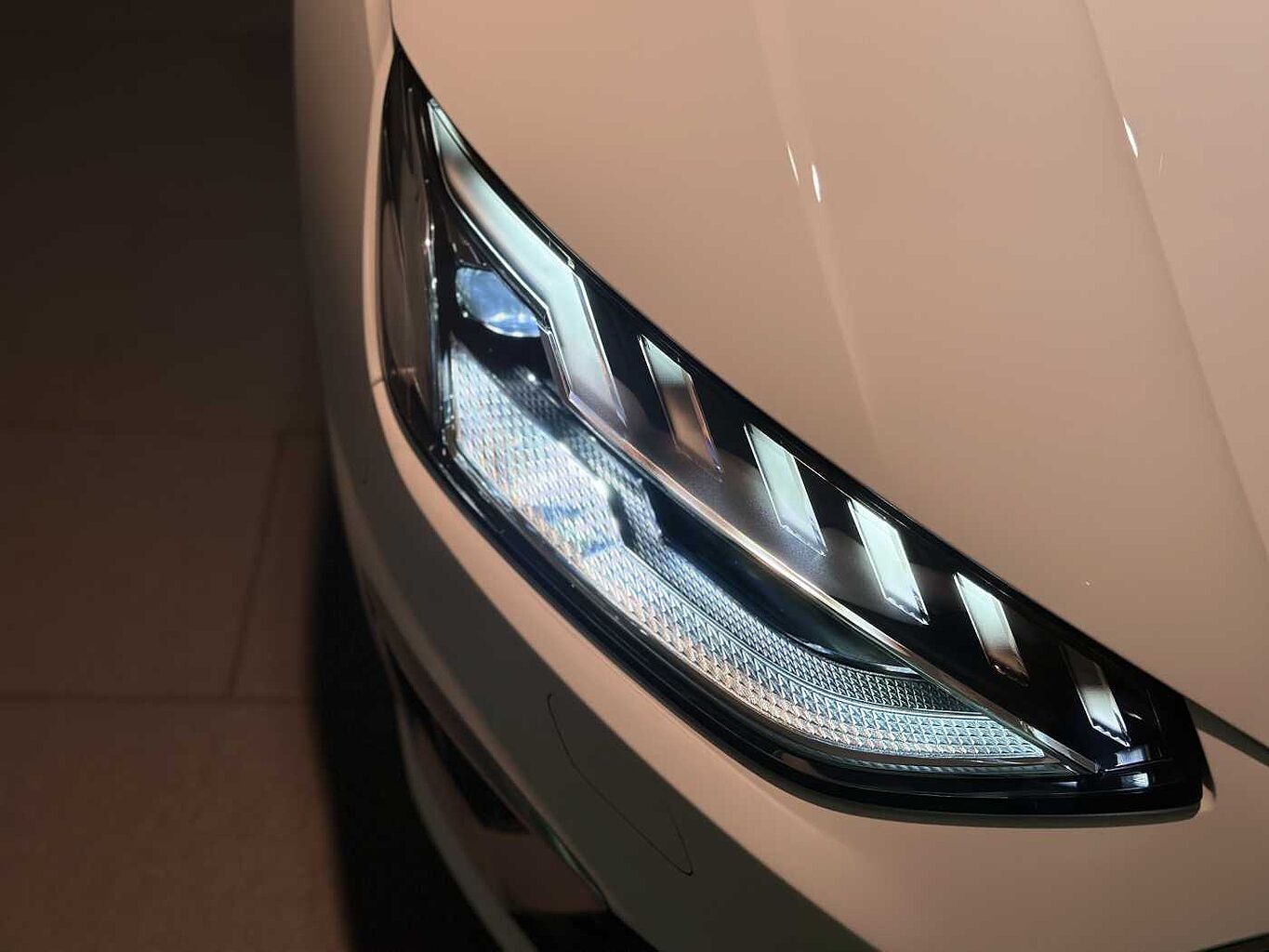 Used Audi A4 2023 for sale - 77176827: Photo 31