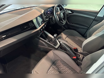 Used Audi A1 2023 for sale - 76043994: Photo 2