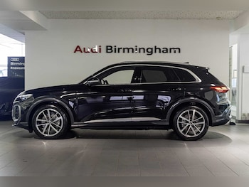 Used Audi Q5 2025 for sale - 77013412: Photo