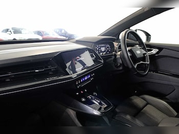 Used Audi Q4 e-tron 2022 for sale - 76474452: Photo