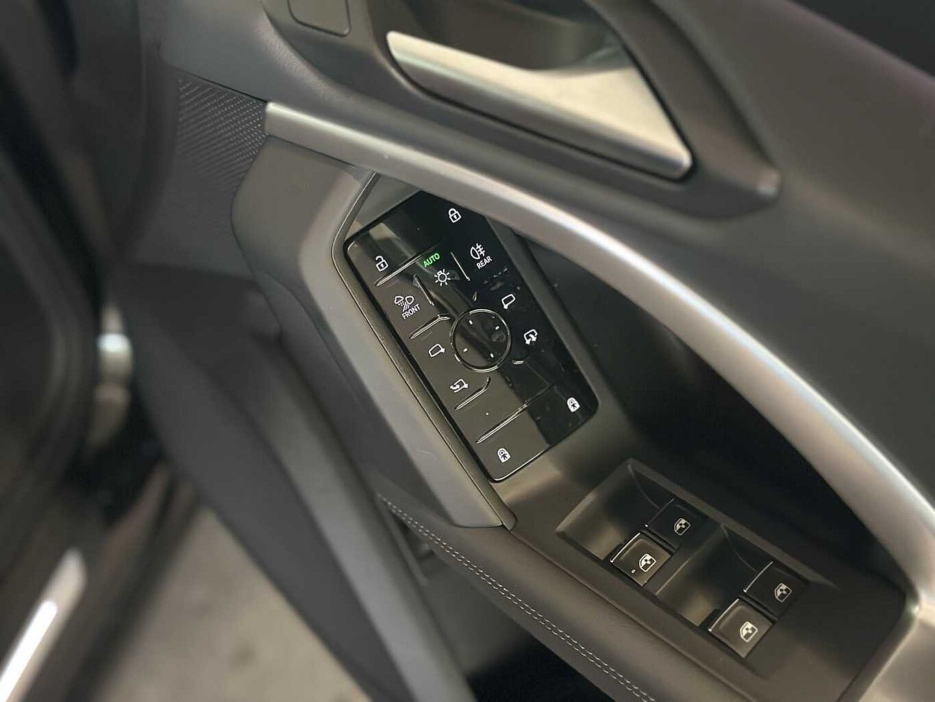 Used Audi Q5 2025 for sale - 76647352: Photo 10