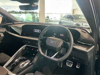 Used Audi Q5 2025 for sale - 76647352: Photo