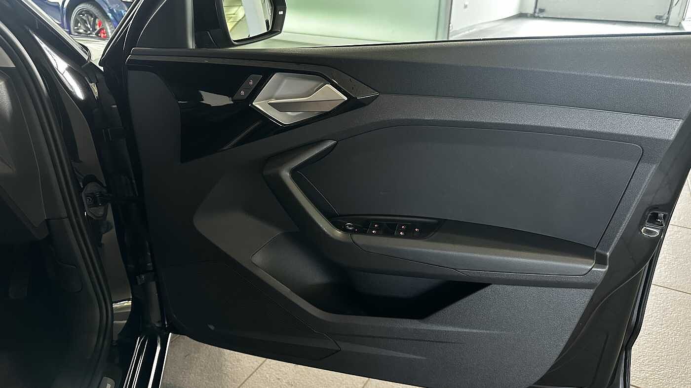 Used Audi A1 2022 for sale - 76458653: Photo 7