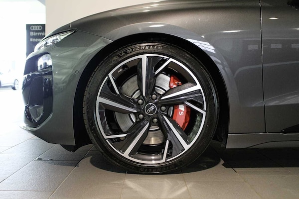 Used Audi A6 e-tron Avant 2025 for sale - 74681049: Photo 5