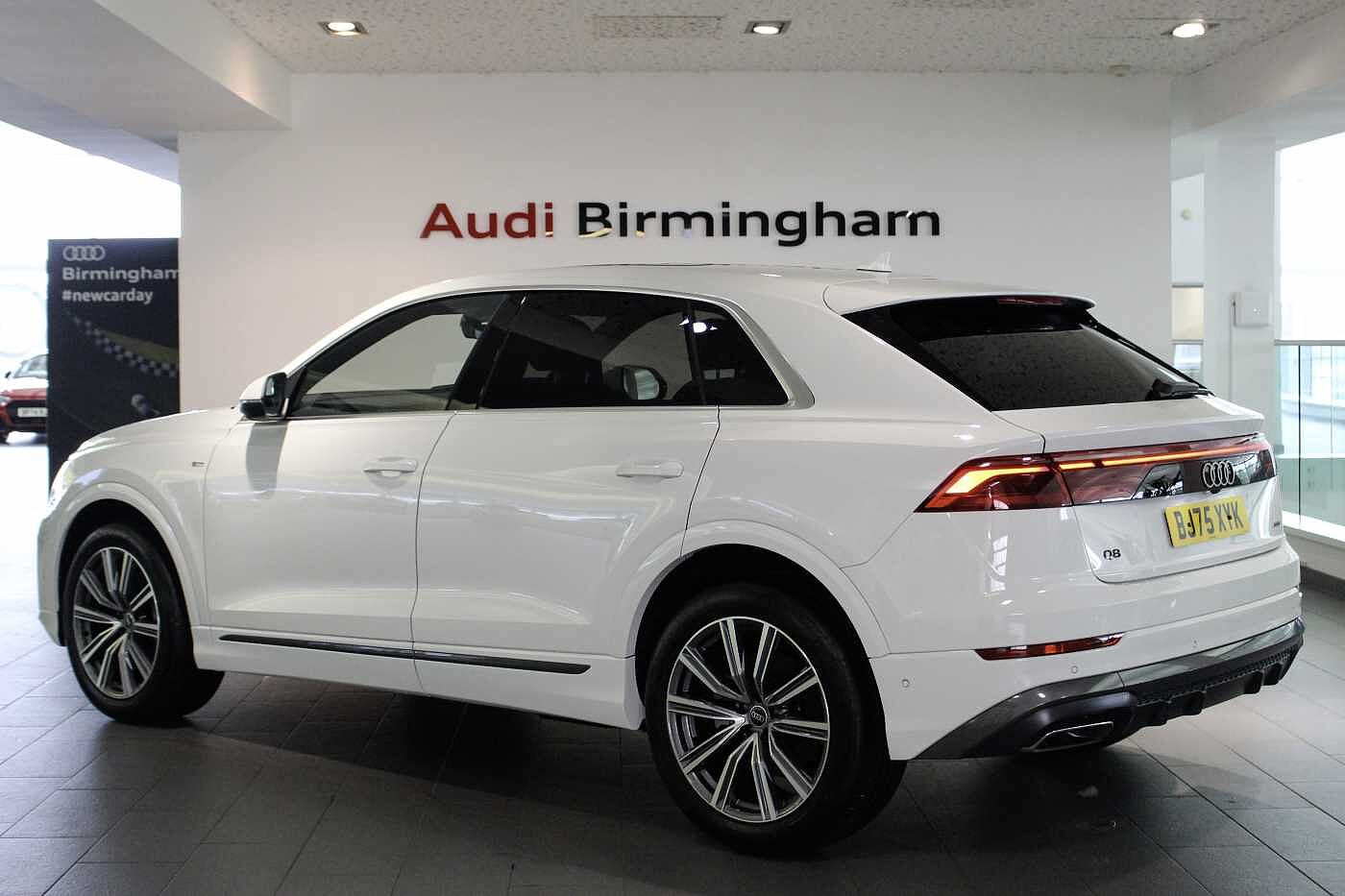 Used Audi Q8 2025 for sale - 76216631: Photo 3