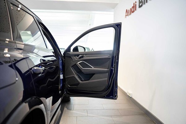 Used Audi Q3 2025 for sale - 74083504: Photo 11