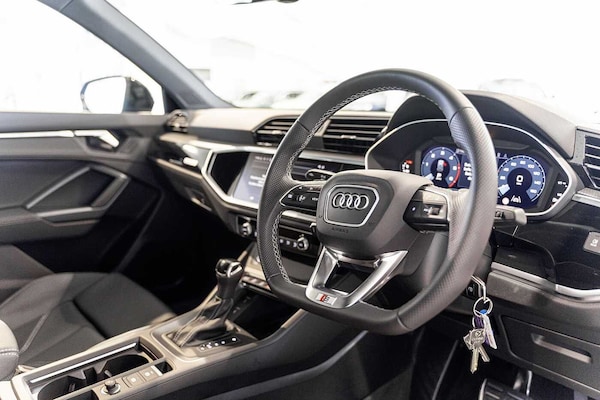 Used Audi Q3 2025 for sale - 74083504: Photo 6