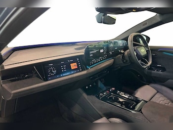 Used Audi A6 e-tron Avant 2025 for sale - 77157552: Photo