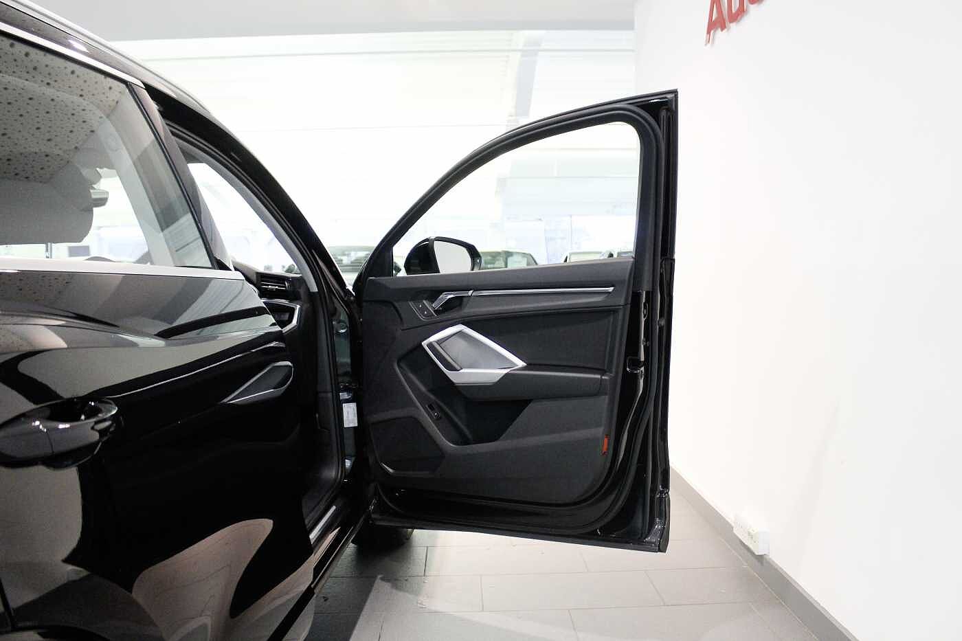 Used Audi Q3 2022 for sale - 76176047: Photo 11