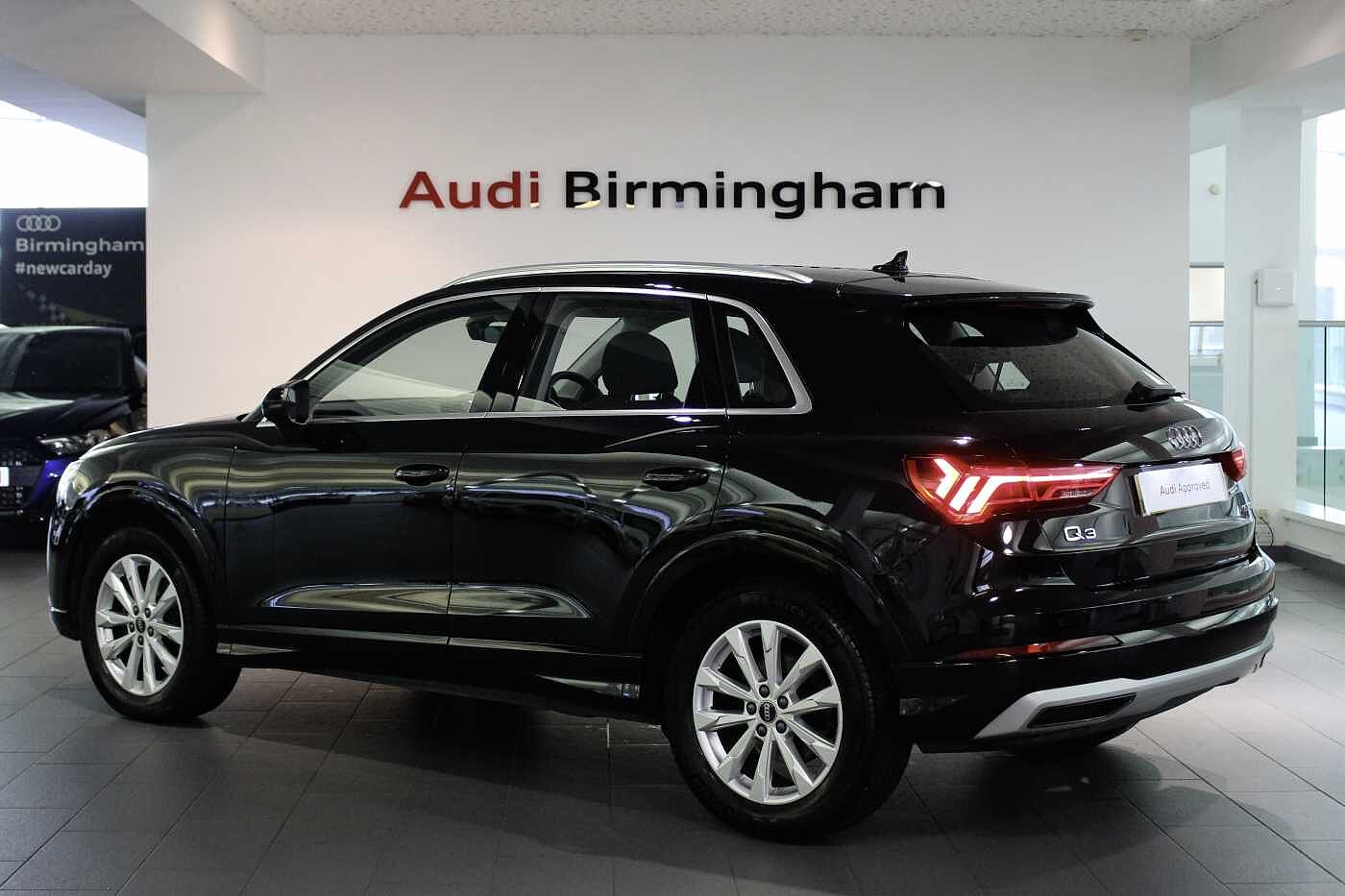 Used Audi Q3 2022 for sale - 76176047: Photo 3