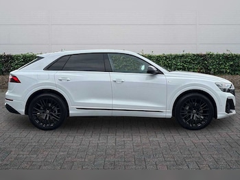 Used Audi Q8 2026 for sale - 79427327: Photo