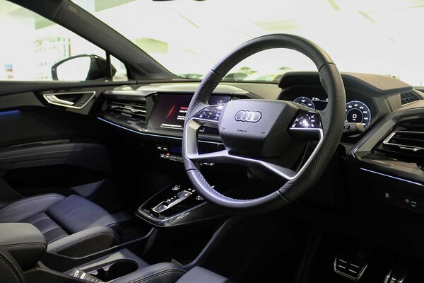 Used Audi Q4 e-tron 2024 for sale - 76086117: Photo 6