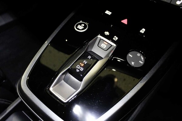 Used Audi Q4 e-tron 2024 for sale - 76086117: Photo 8