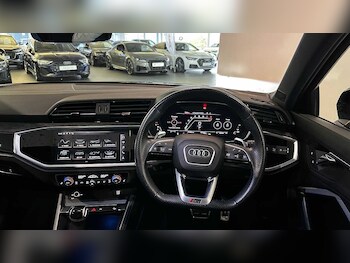 Used Audi RS Q3 2020 for sale - 76338481: Photo