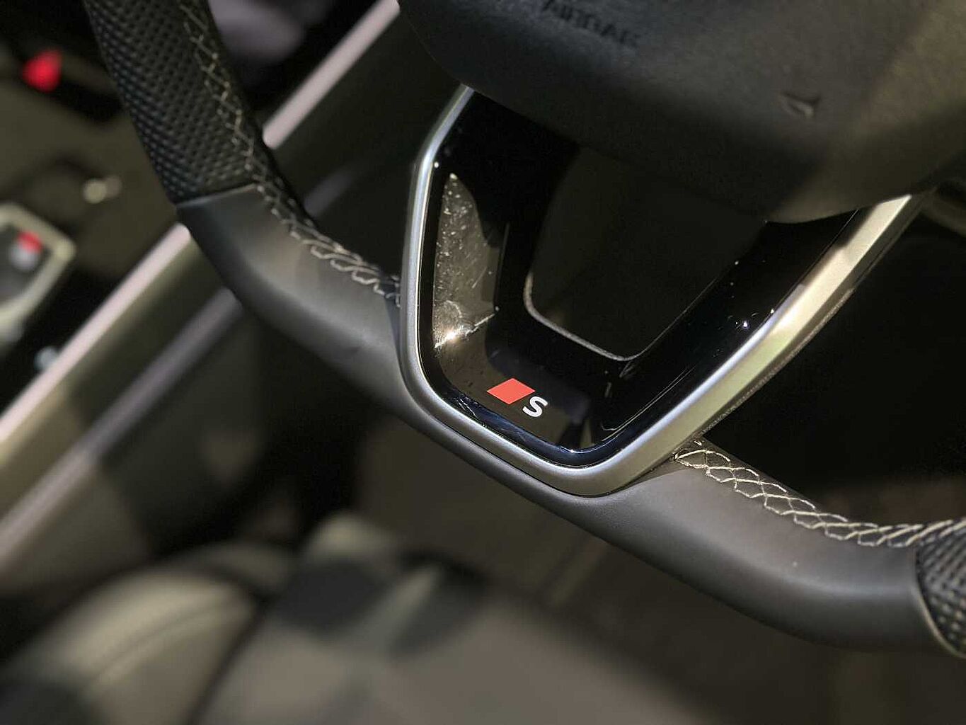 Used Audi A6 Saloon 2025 for sale - 76647329: Photo 18