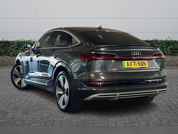 Used Audi e-tron 2021 for sale - 77292900: Photo