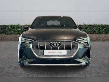 Used Audi e-tron 2021 for sale - 77292900: Photo