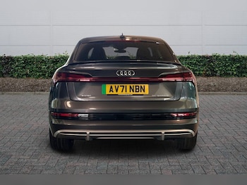 Used Audi e-tron 2021 for sale - 77292900: Photo
