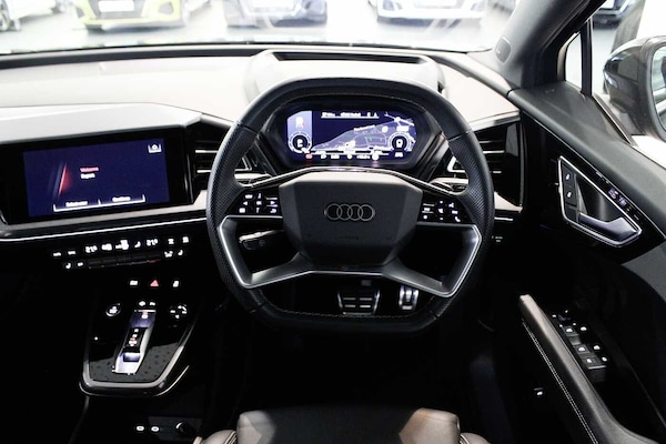 Used Audi Q4 e-tron 2021 for sale - 76285491: Photo 25