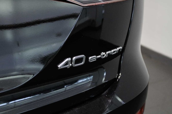 Used Audi Q4 e-tron 2021 for sale - 76285491: Photo 9