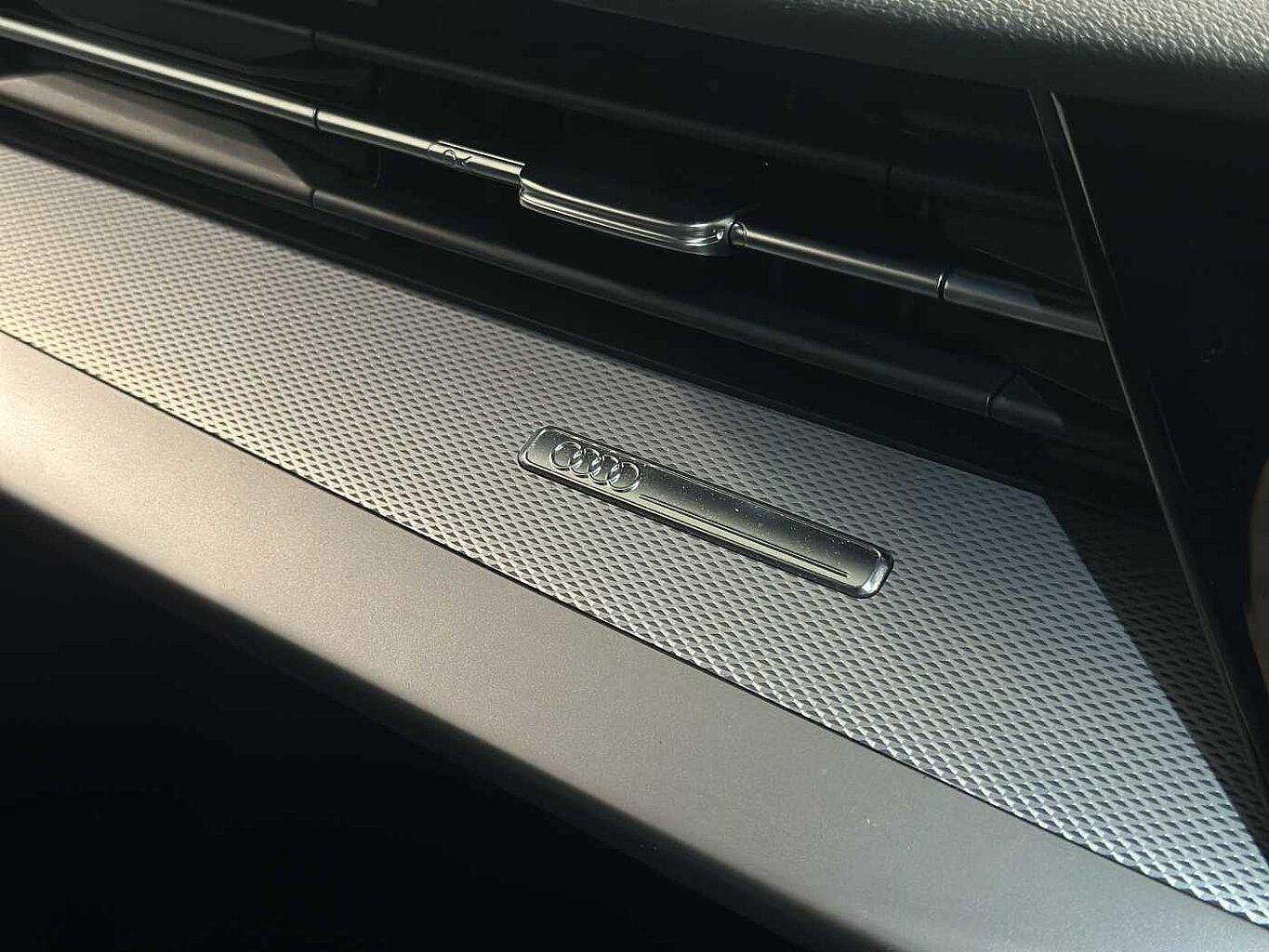 Used Audi A3 2023 for sale - 77013624: Photo 12