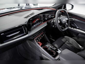 Used Audi Q5 2025 for sale - 77218279: Photo