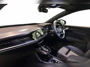 Used Audi Q4 e-tron 2024 for sale - 77280555: Photo