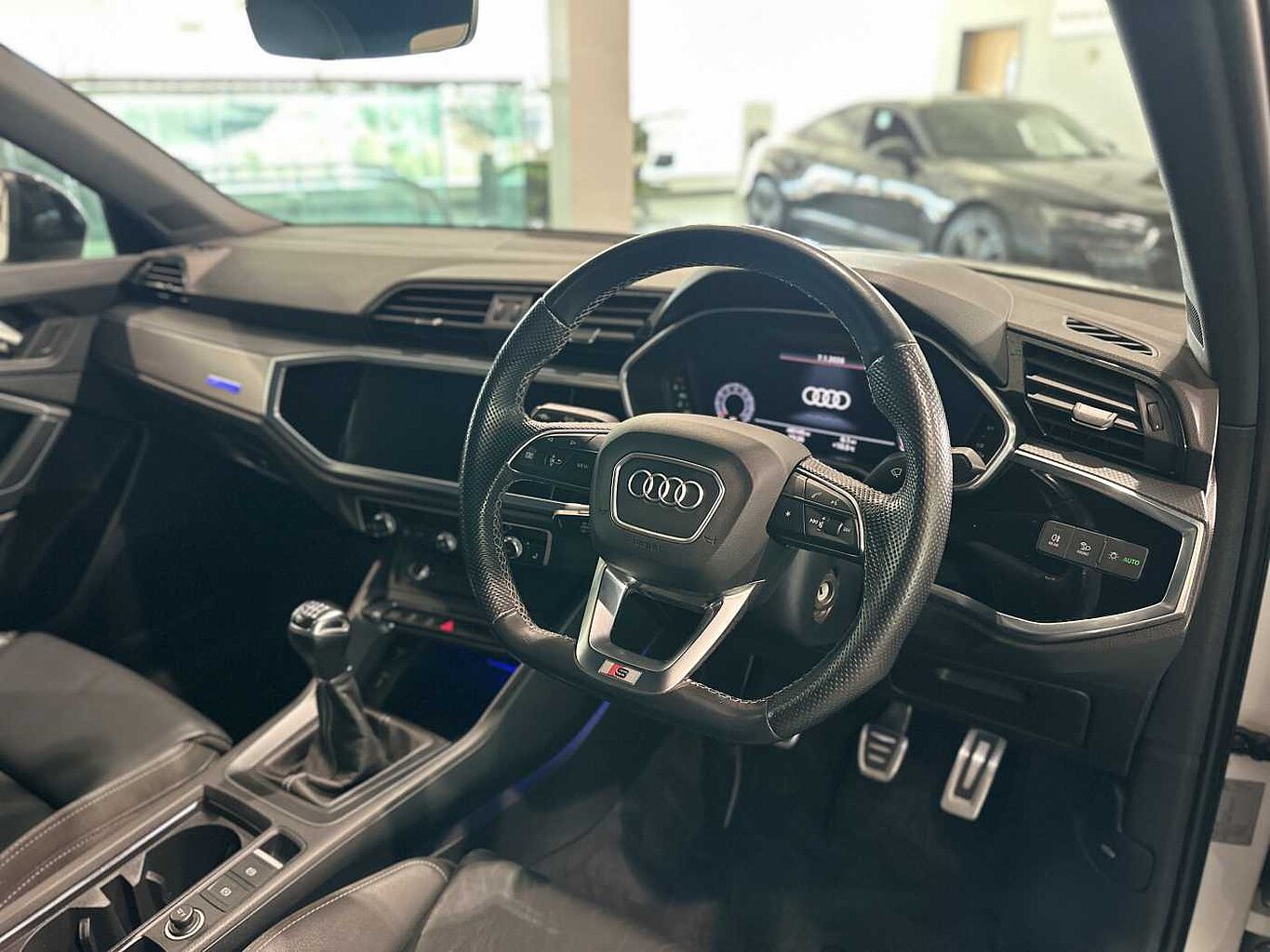 Used Audi Q3 2021 for sale - 77254484: Photo 2