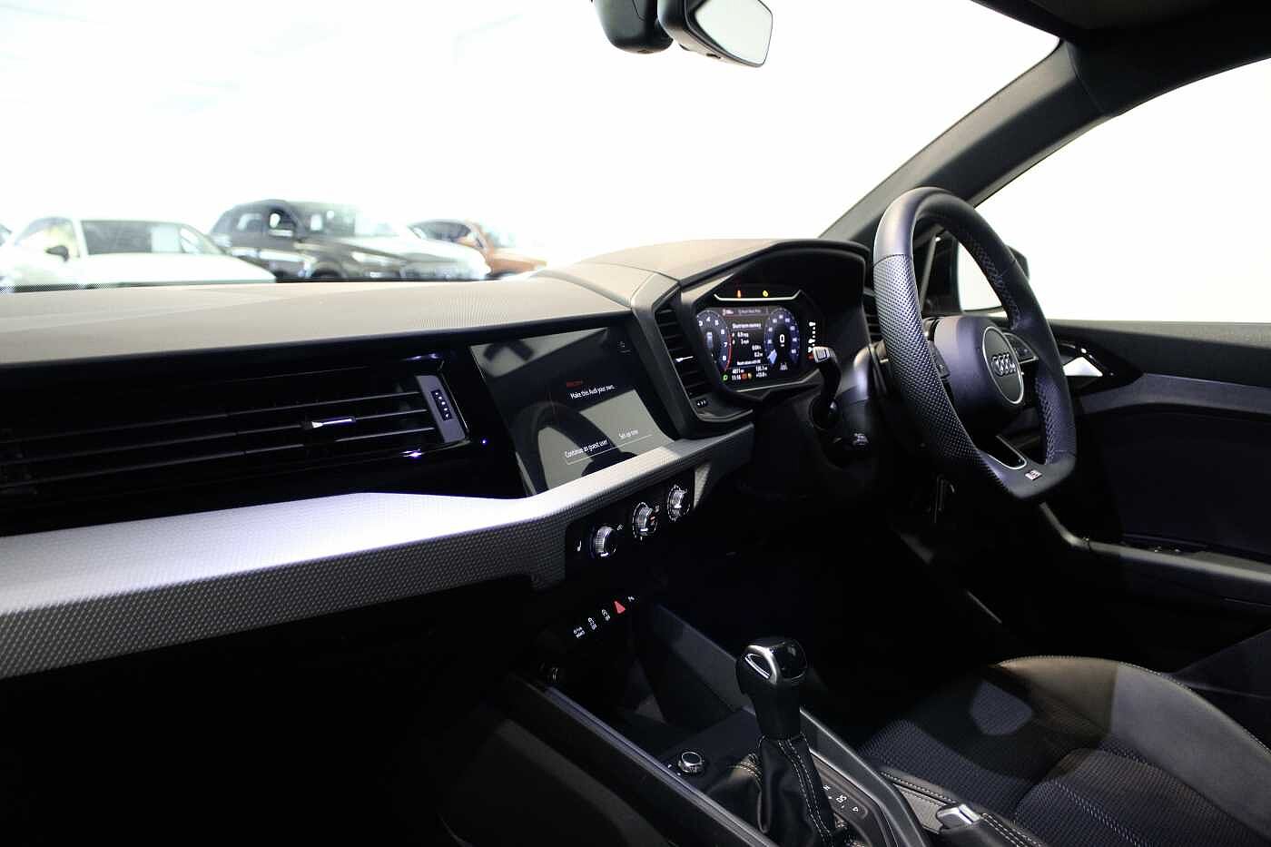 Used Audi A1 2024 for sale - 76574649: Photo 2