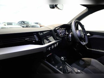 Used Audi A1 2024 for sale - 76574649: Photo