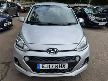 Used Hyundai i10 2017 for sale - 79692683: Photo