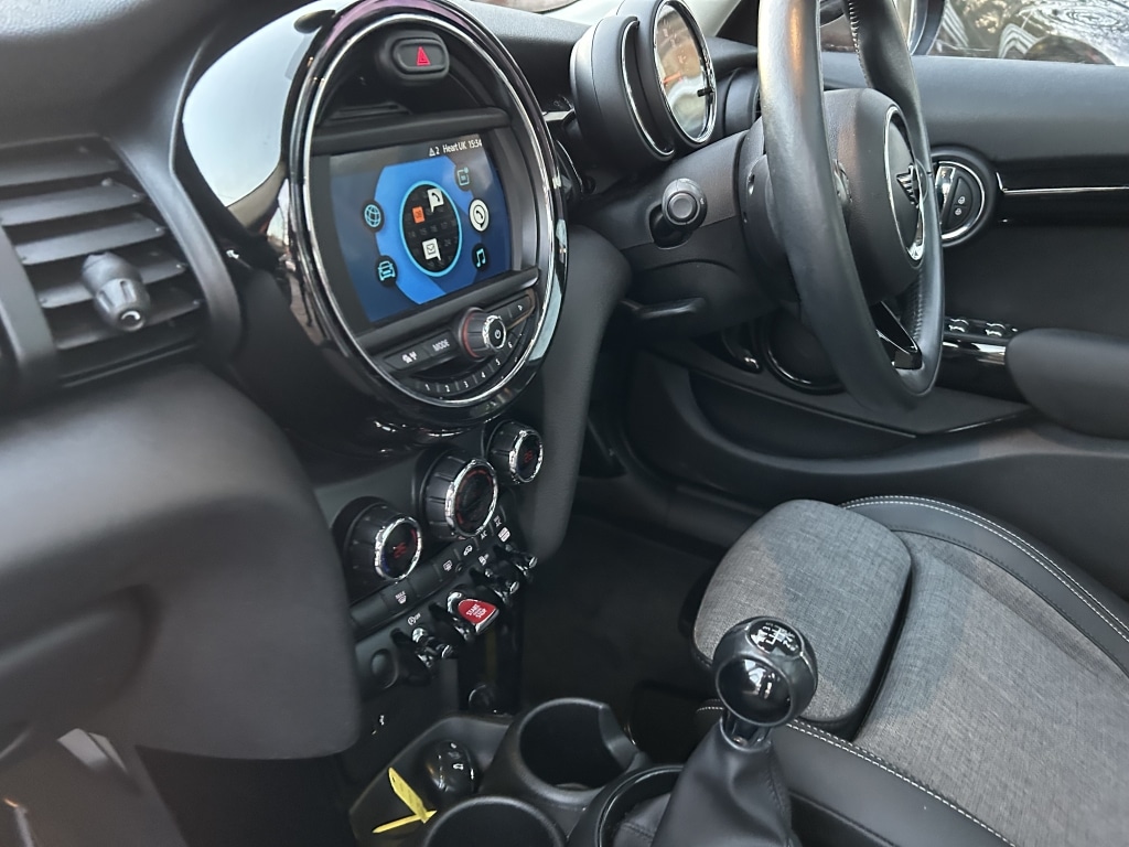 Used MINI Hatch 2018 for sale - 77008461: Photo 13