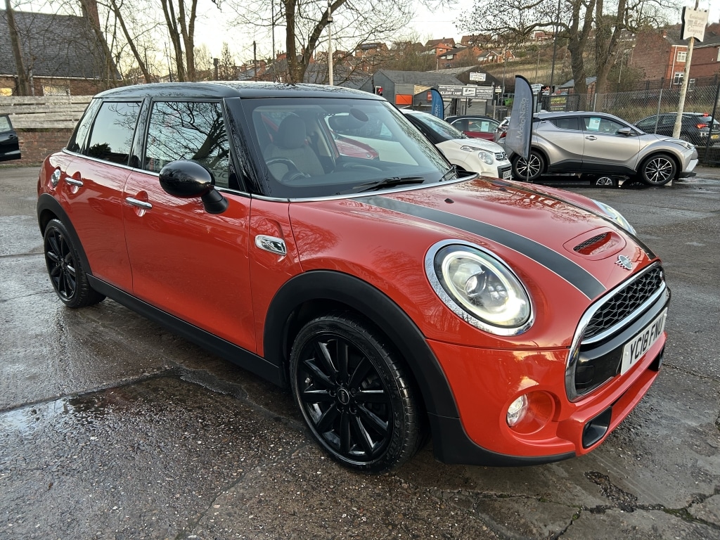 Used MINI Hatch 2018 for sale - 77008461: Photo 2