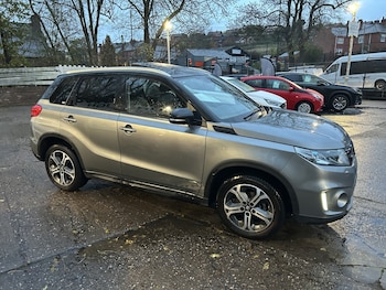 Used Suzuki Vitara 2017 for sale - 76532549: Photo