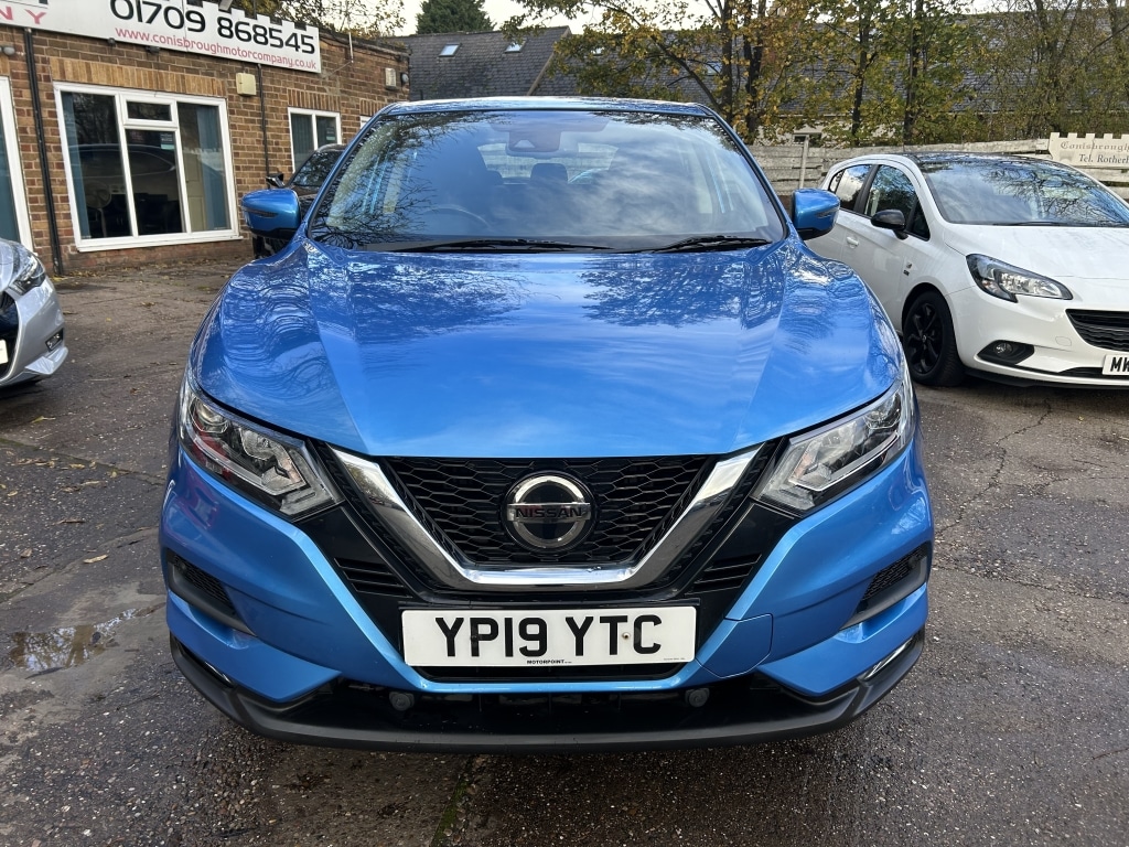 Used Nissan Qashqai 2019 for sale - 76506277: Photo 2