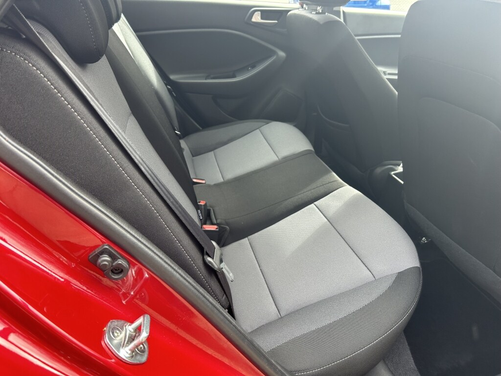 Used Hyundai i20 2019 for sale - 77818670: Photo 11