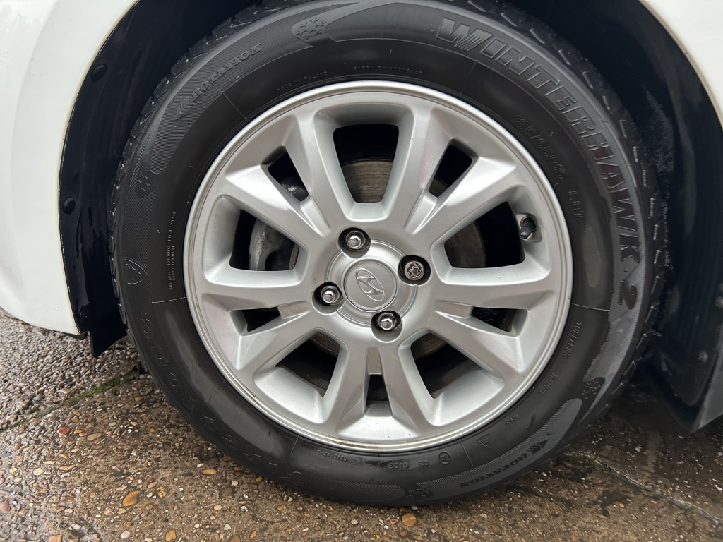 Used Hyundai i20 2017 for sale - 76983572: Photo 9