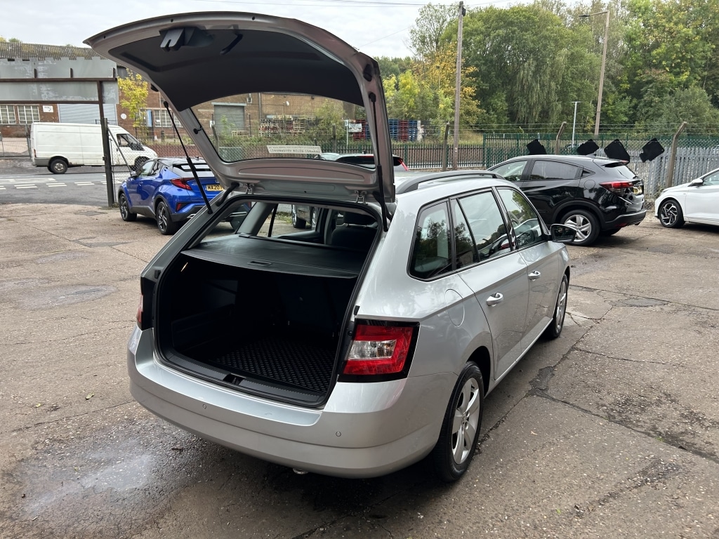 Used Skoda Fabia 2017 for sale - 76129142: Photo 13