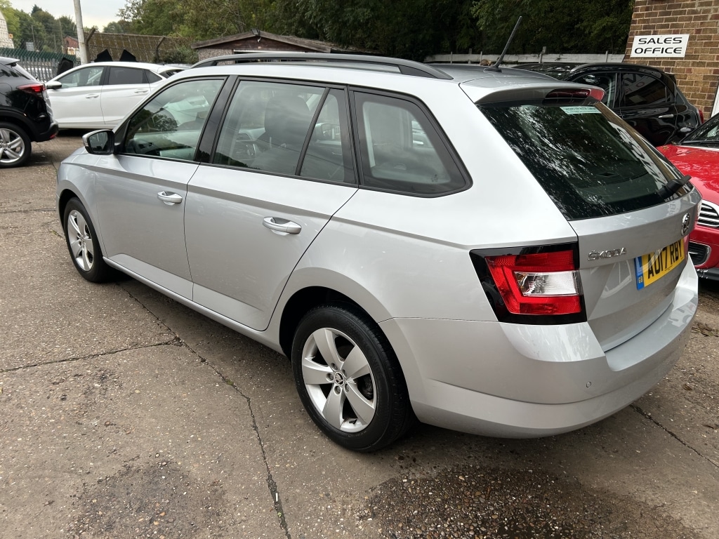 Used Skoda Fabia 2017 for sale - 76129142: Photo 4