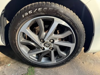 Used Toyota Yaris 2020 for sale - 79628314: Photo