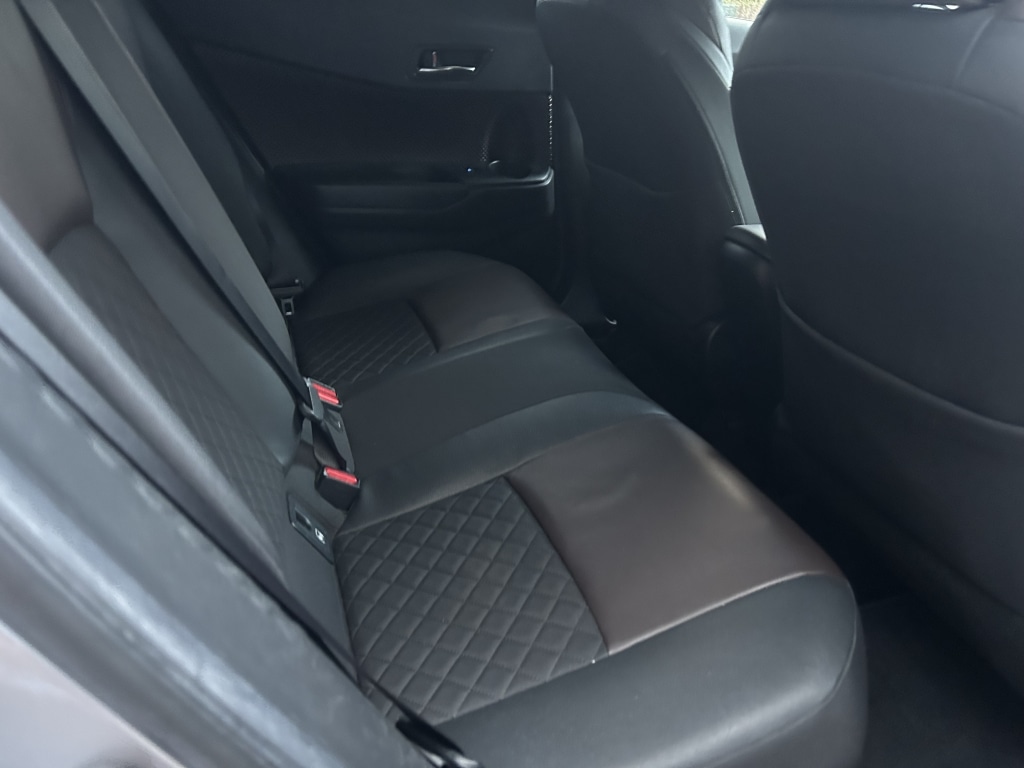 Used Toyota C-HR 2017 for sale - 76397213: Photo 12