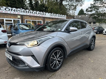 Used Toyota C-HR 2017 for sale - 76397213: Photo