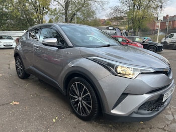 Used Toyota C-HR 2017 for sale - 76397213: Photo