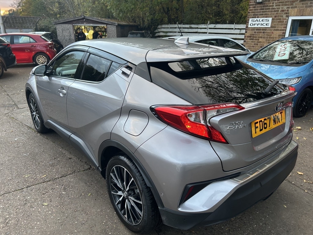 Used Toyota C-HR 2017 for sale - 76397213: Photo 6