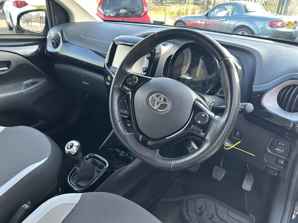 Used Toyota AYGO 2015 for sale - 77652419: Photo 13
