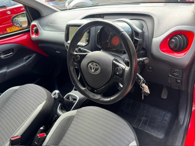Used Toyota Aygo X 2018 for sale - 76082843: Photo 15