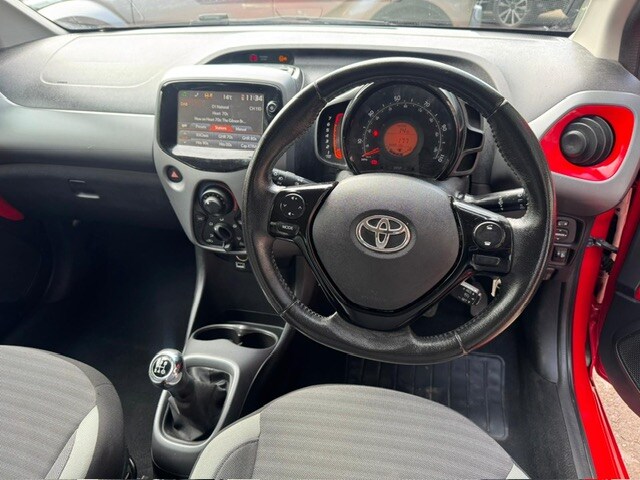 Used Toyota Aygo X 2018 for sale - 76082843: Photo 18