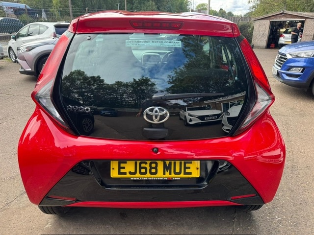 Used Toyota Aygo X 2018 for sale - 76082843: Photo 8