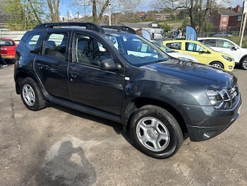 Used Dacia Duster 2018 for sale - 78202295: Photo